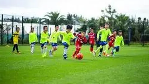 北京儿童篮球培训学校服务热线：电话咨询 ｜ 在线交流：点击沟通